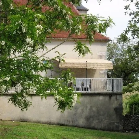 House De Chalvet Дом отдыха *