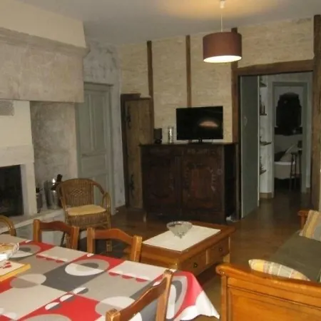 House De Chalvet Дом отдыха *